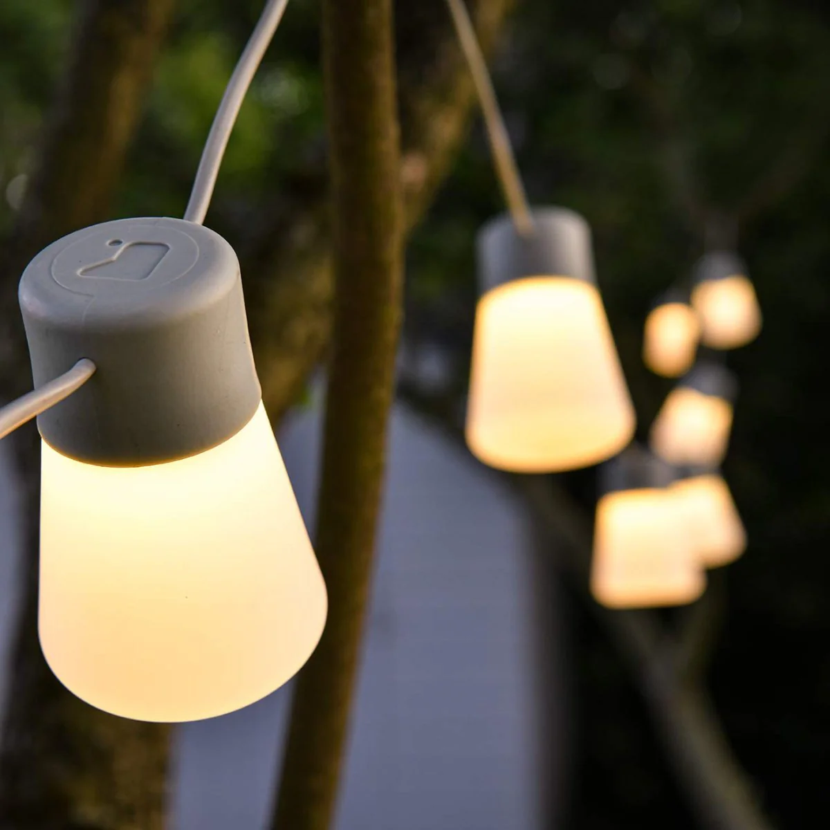 Extreme Lounging B-Bulb Connect Outdoor Festoon Lights - Image 5